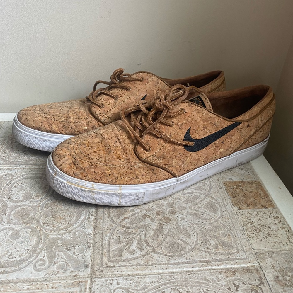 Size 10.5 - Nike SB Zoom Stefan Janoski Elite Cork Skater Shoes Sneakers